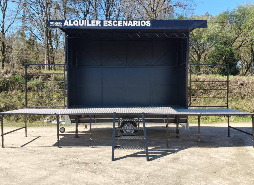 Escenario remolque, alquiler en varios tamaños